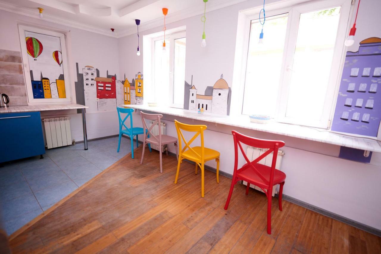 Wanderlust Hostel 阿拉木图 外观 照片